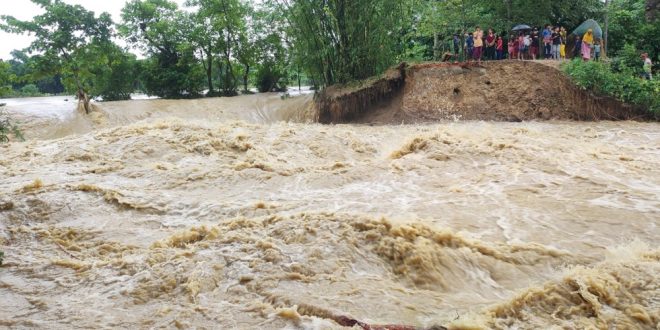 বন্যায় আরো মৃত্যু, সবচেয়ে বেশি কুমিল্লায়